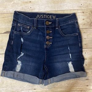 Justice stretchy jean shorts. Dark wash & distressed.
